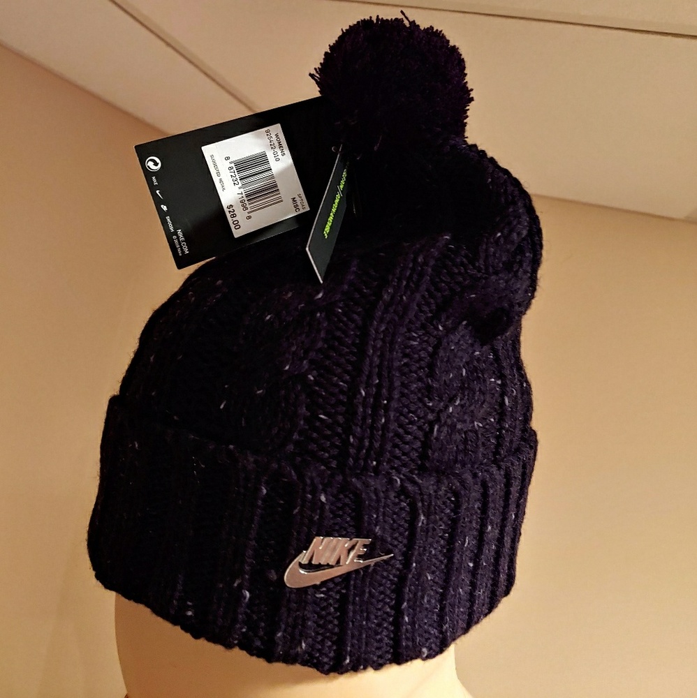 Nike beanie - Picture 6 of 8